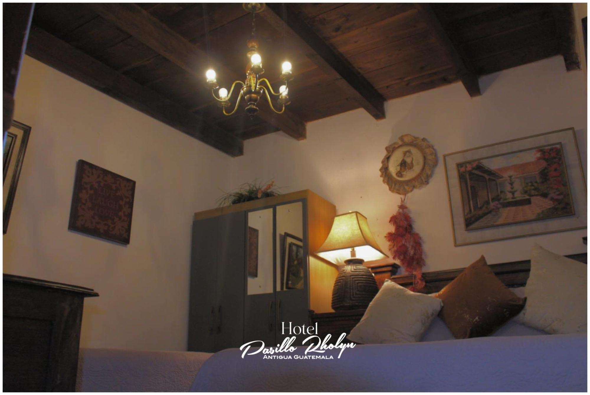 Hotel Rholyn Pura Vida !! Antigua Ngoại thất bức ảnh